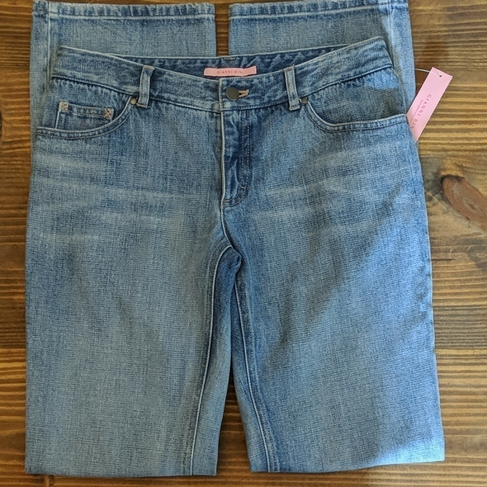 NWT Gianni Bini Starlette Bootcut Jeans